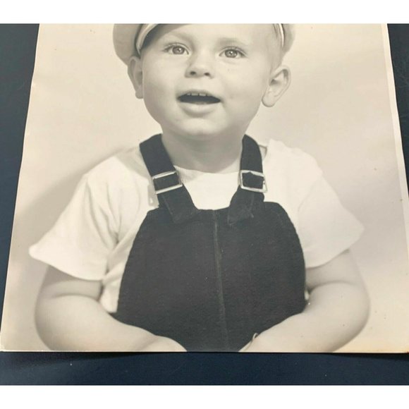 Vintage Found Photo Baby Boy In Sailor Hat Overalls 8 x 10 - Picture 6 of 7